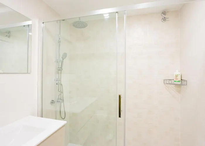 7 Min From The Airport Appartamento