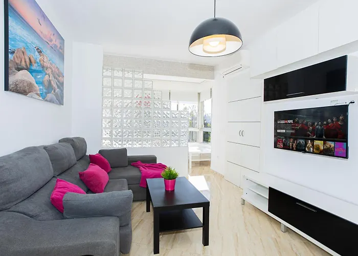 7 Min From The Airport Appartement Torremolinos